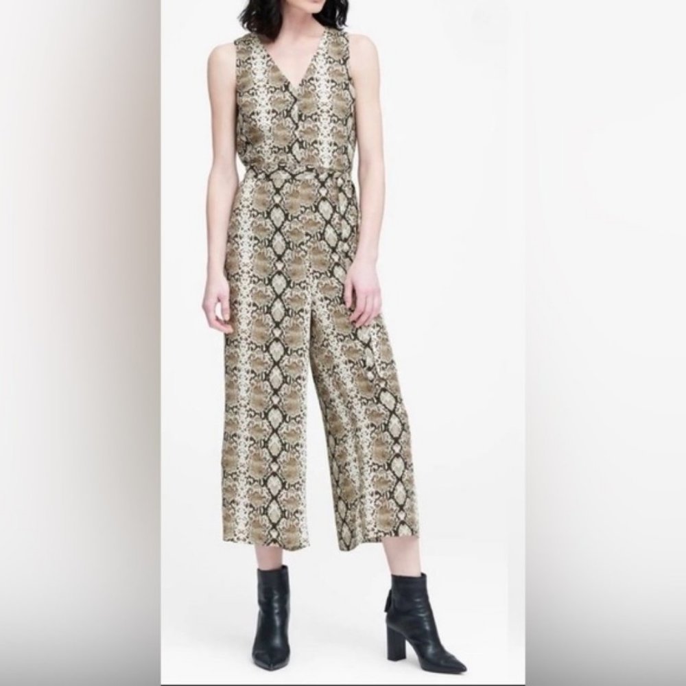 Banana Republic Snakeskin Jumpsuit NWT Size 12